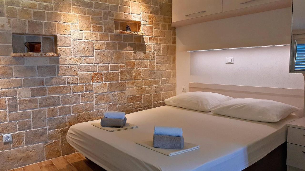 Stone House Bonaca Apartment Baška Voda Exterior foto